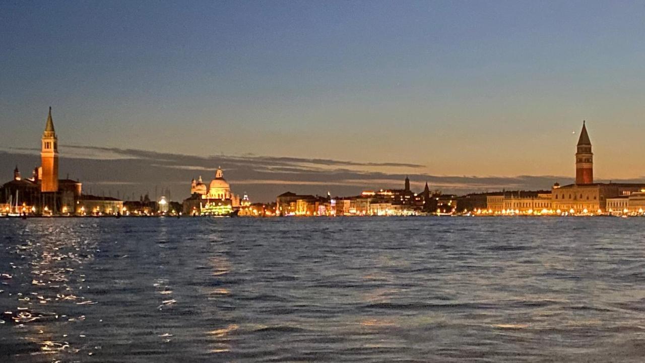 Sogno Veneziano Apartment Luaran gambar